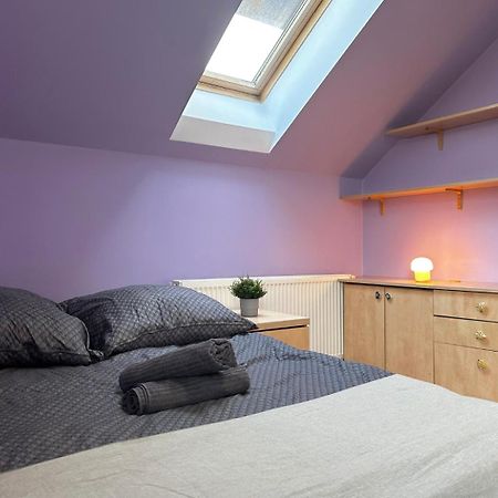 Purple Room - Charming Place, 15 Minutes To Gdansk Old Town & 5 Minutes To Seaside ภายนอก รูปภาพ